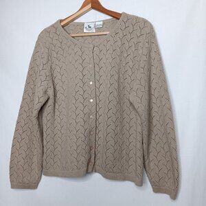 Bentley Womens Large Sweater Beige Cardigan Acrylic Slightly Cropped USA Made